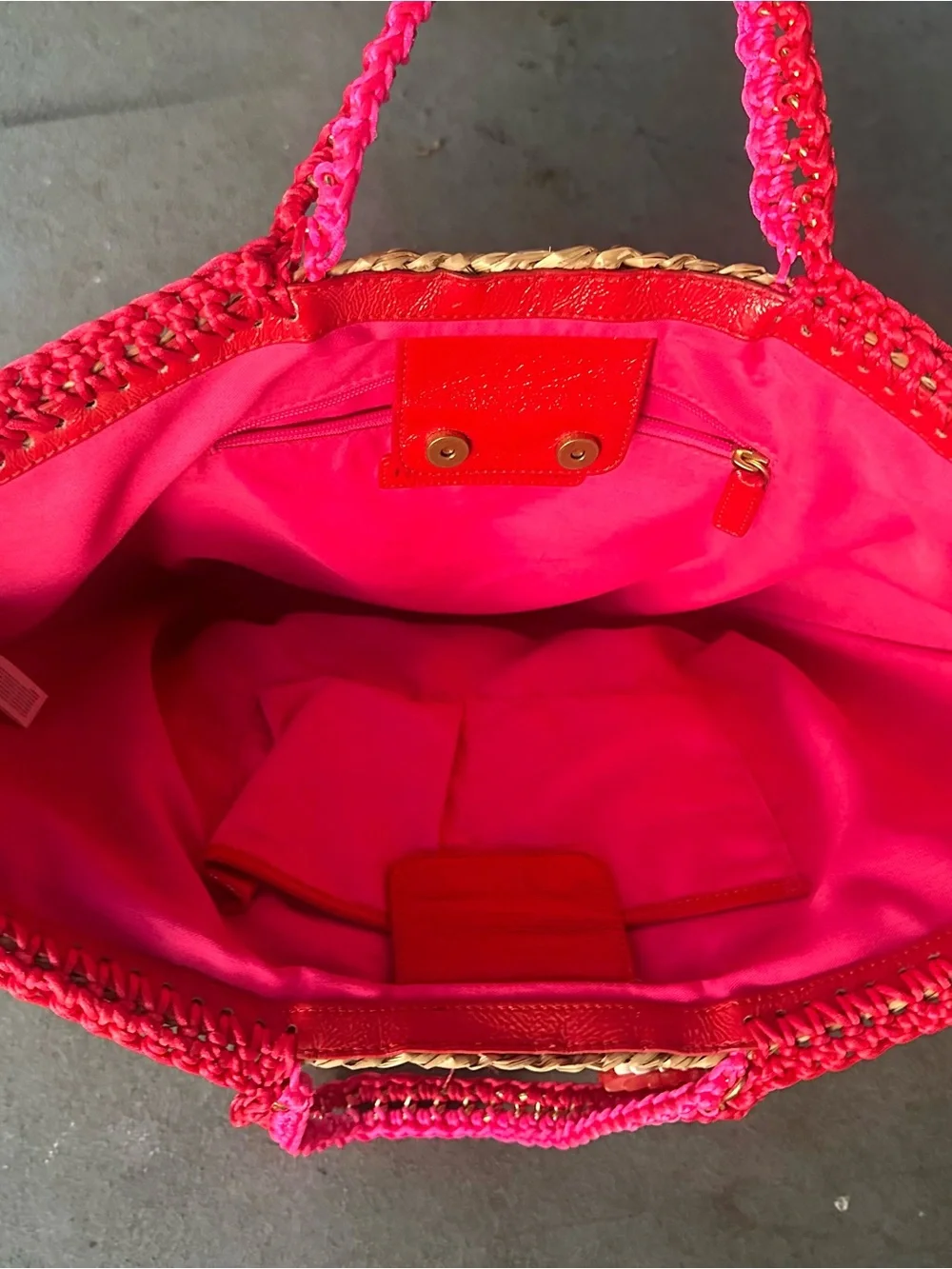 Juicy Couture “Picnic in the Park” Straw Tote Bag w Ribbon in Chain Detail